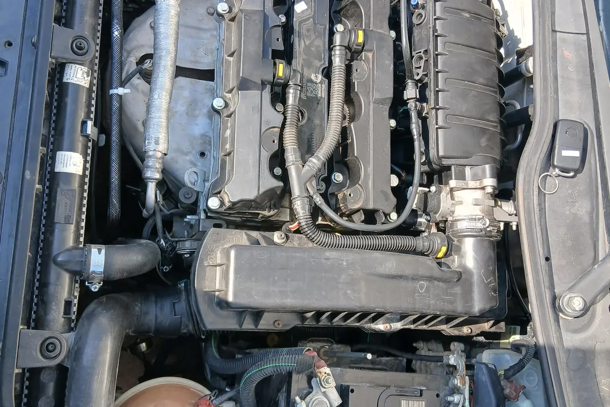 پژو،  206 SD