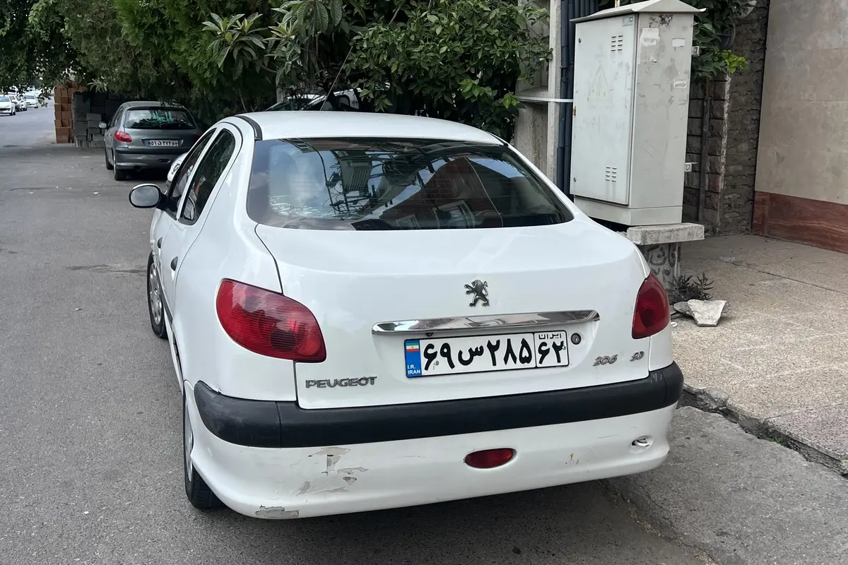 پژو  206 SD
