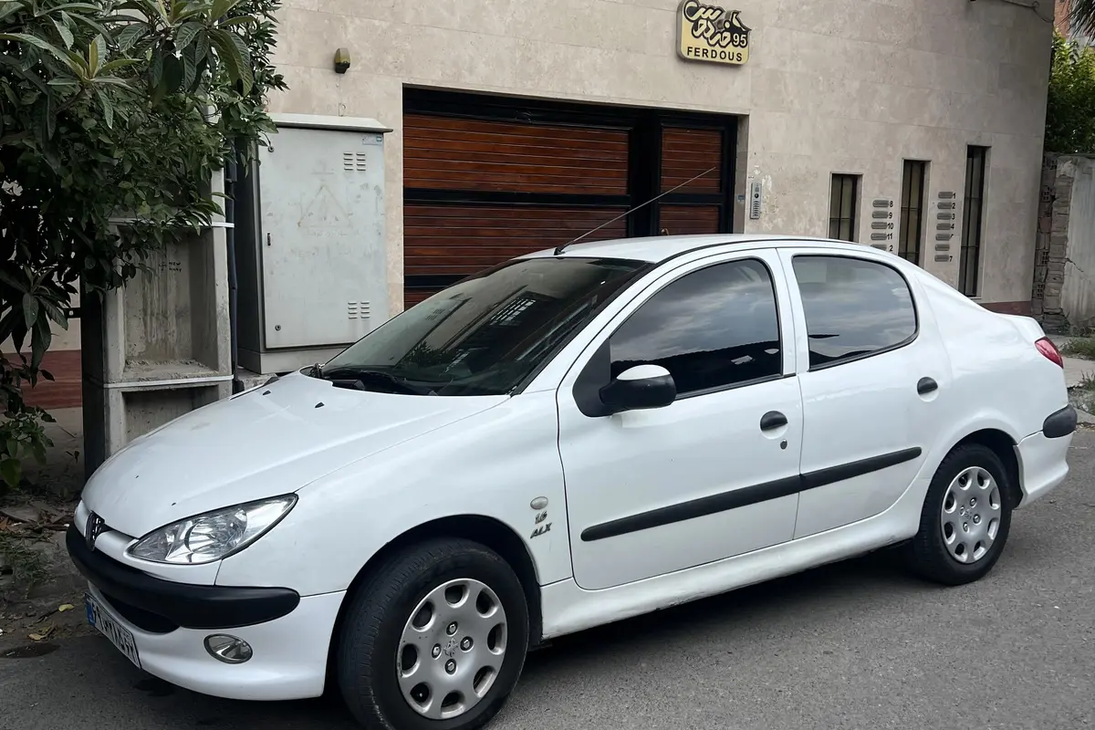 پژو  206 SD