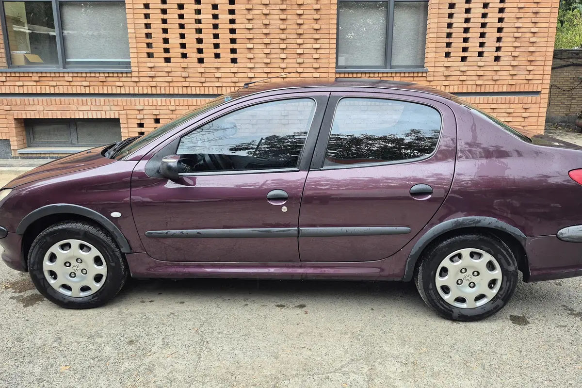 پژو،  206 SD