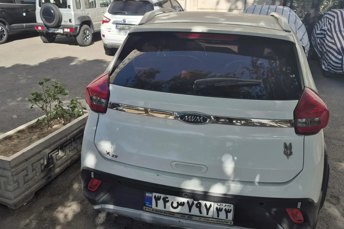 ام وی ام،  X22