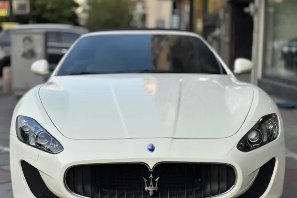 مازراتی  گرن کبریو