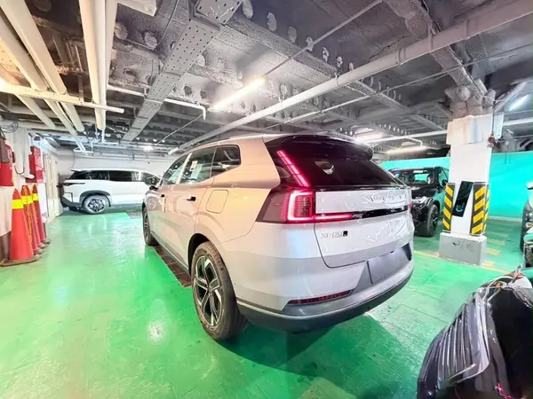 ولوو  XC70