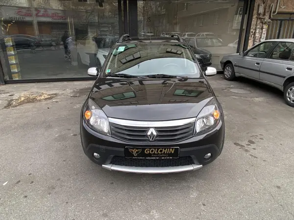 رنو، ساندرو استپ وی