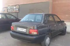 پراید، صندوق دار