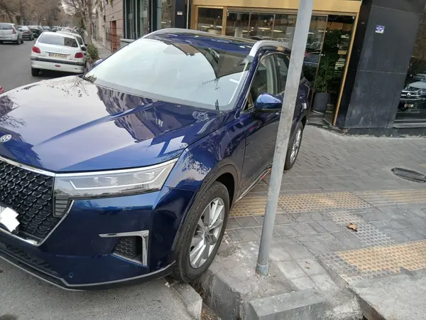 ونوسیا، وی آنلاین