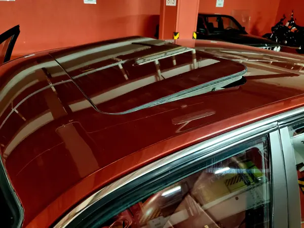 ب ام و، سری 5 سدان