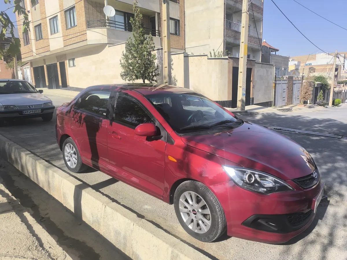 ام وی ام،  315 صندوق دار
