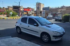 پژو، 206