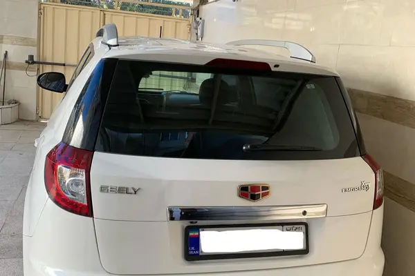 جیلی، امگرند X7