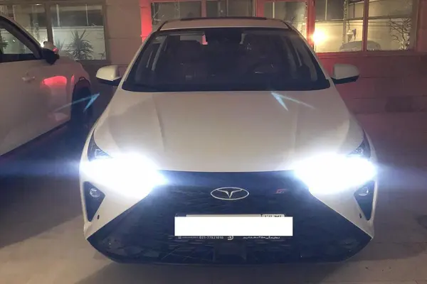 فونیکس، آریزو 6 جی تی (Z6 GT)