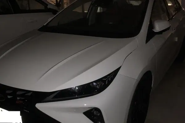 فونیکس، آریزو 6 جی تی (Z6 GT)