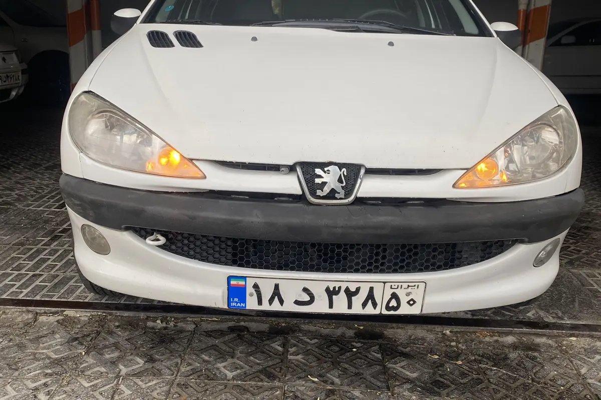 پژو،  206