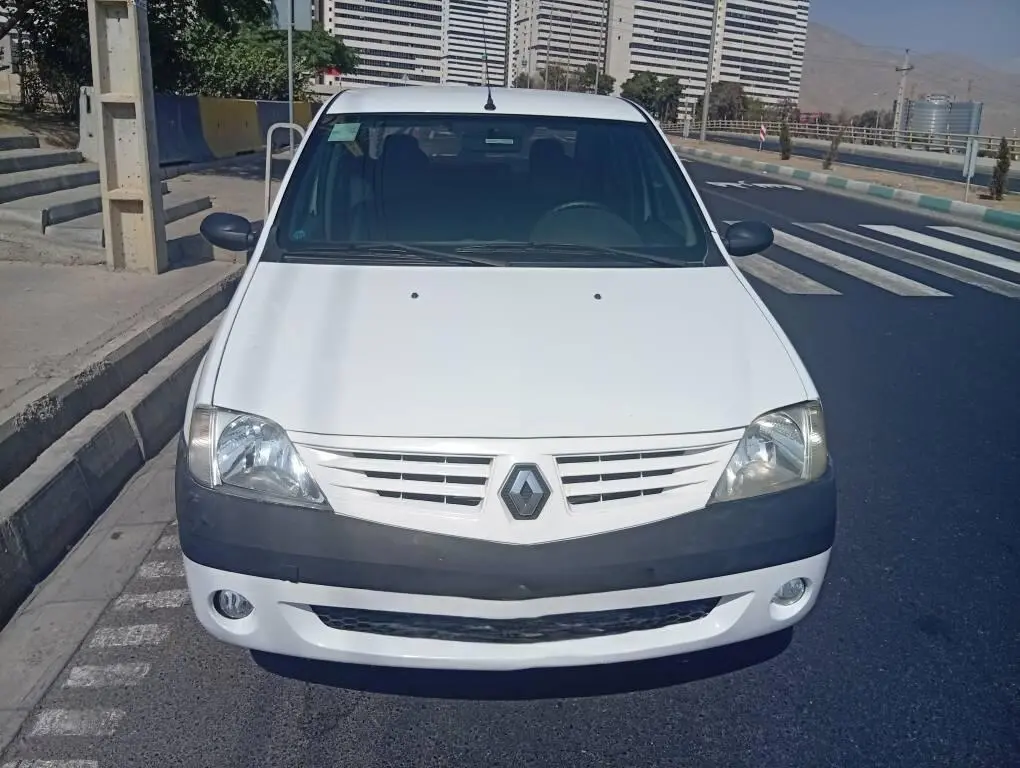 رنو،  تندر 90