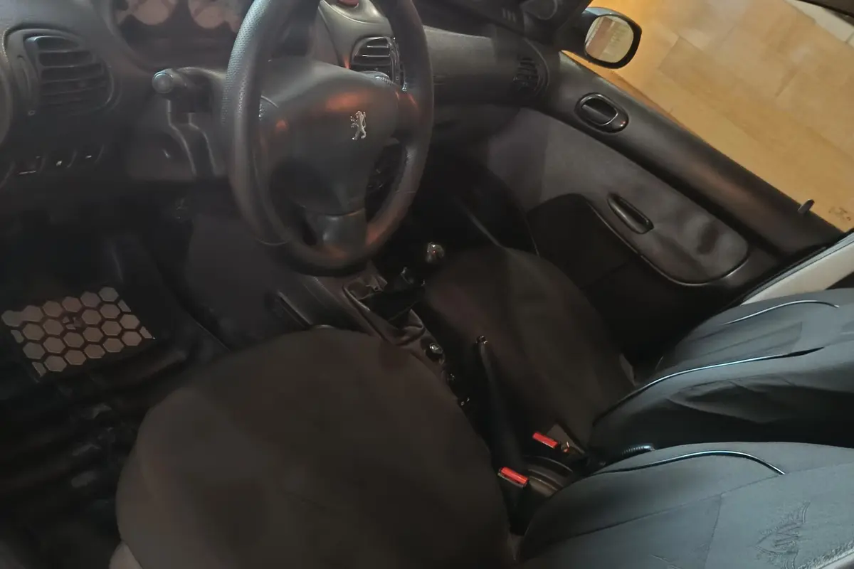 پژو،  206 SD