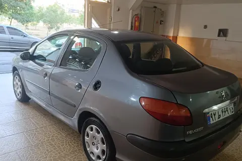 پژو، 206 SD