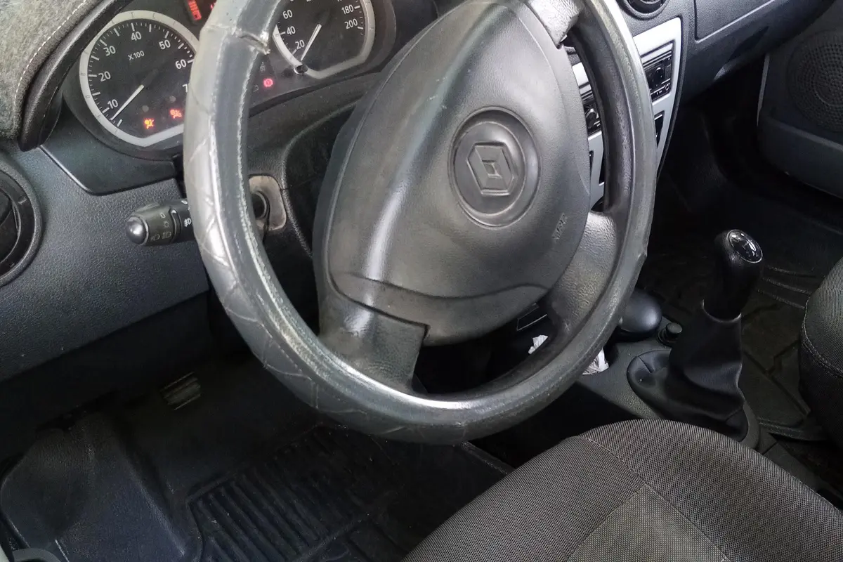 رنو،  پارس تندر