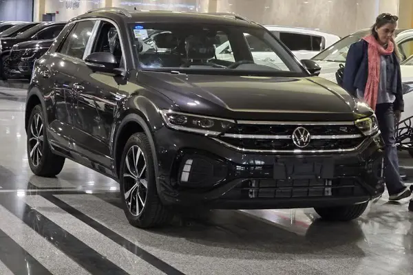 فولکس، تی راک