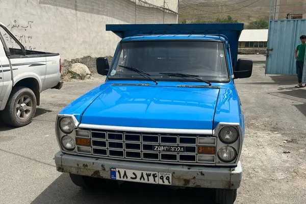 زامیاد، وانت نیسان