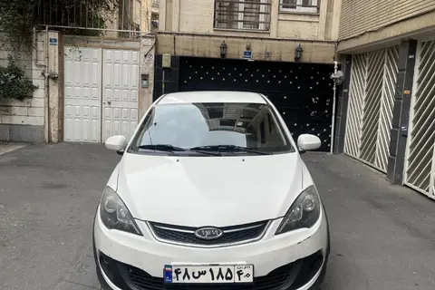 ام وی ام، 315هاچ بک