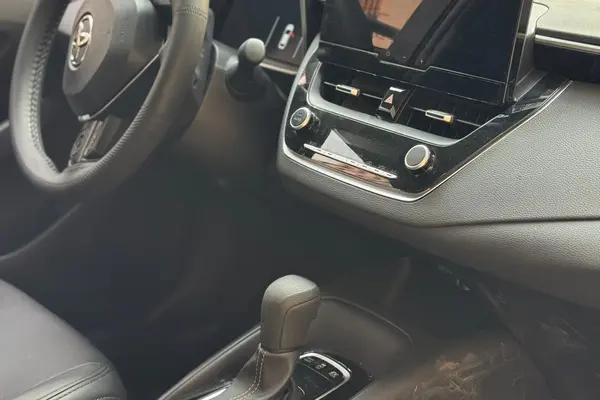 تویوتا، لوین هیبرید