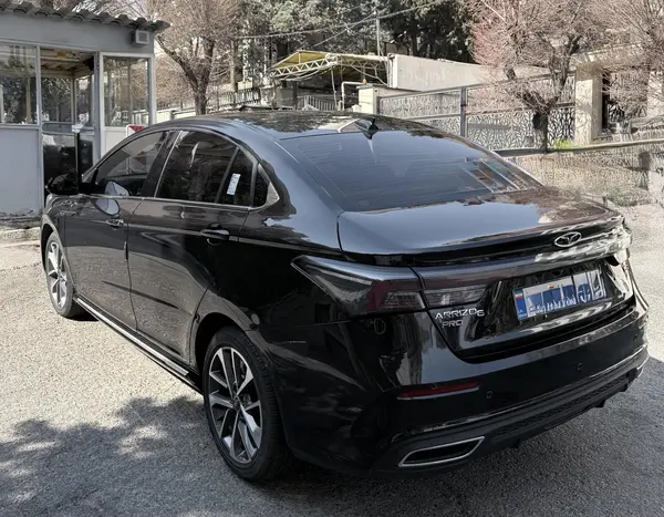 فونیکس، آریزو 6 پرو