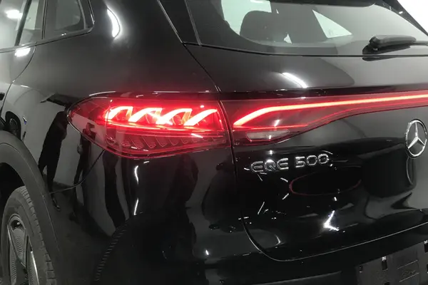 بنز  EQE SUV