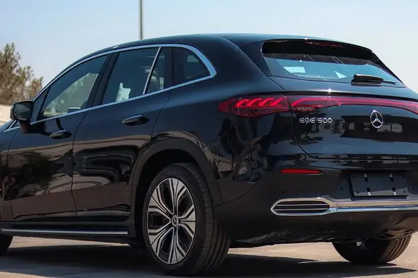 بنز، EQE SUV