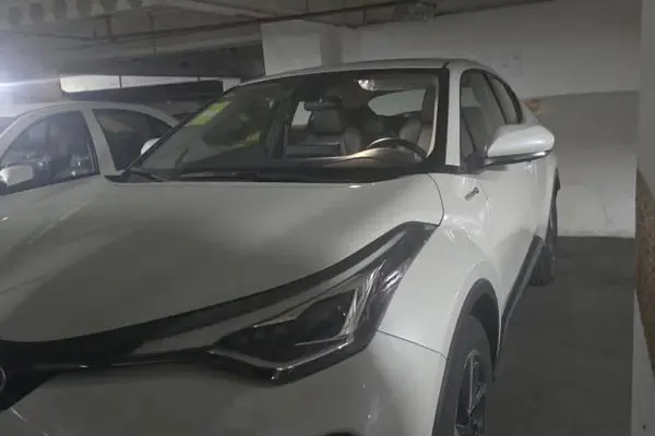 تویوتا  C-HR هیبرید