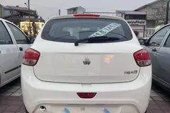 تیبا، هاچ بک