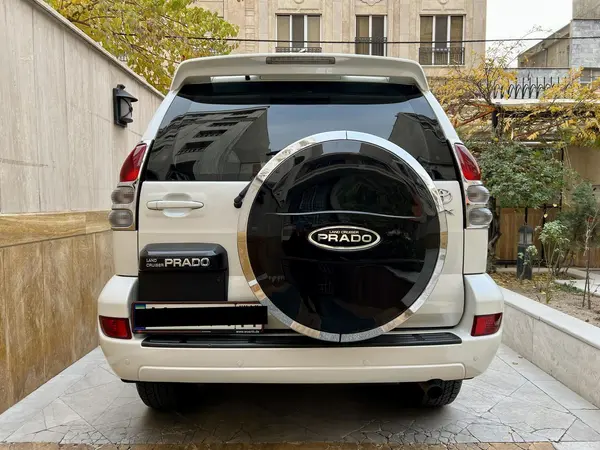 تویوتا  پرادو  چهار در