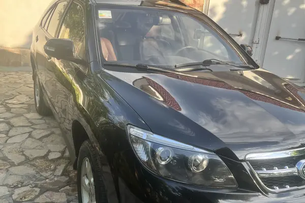 بی وای دی  S6