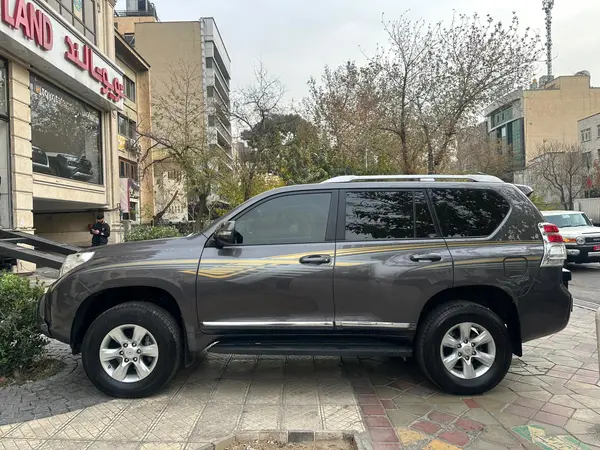 تویوتا، پرادو  چهار در