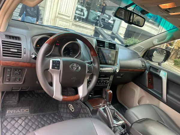 تویوتا، پرادو  چهار در