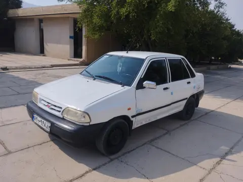 پراید، صندوق دار