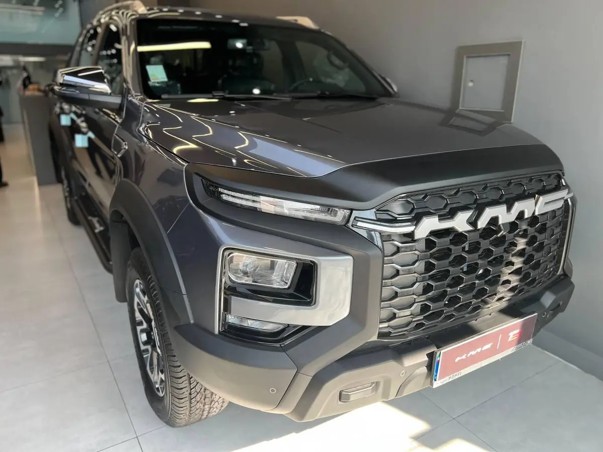 کی ام سی،  T9