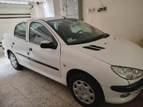 پژو، 206 SD