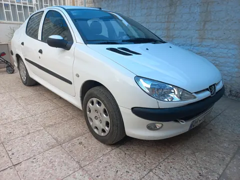 پژو، 206 SD