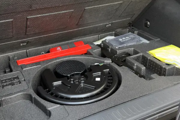 تانک، 300 مونتاژی