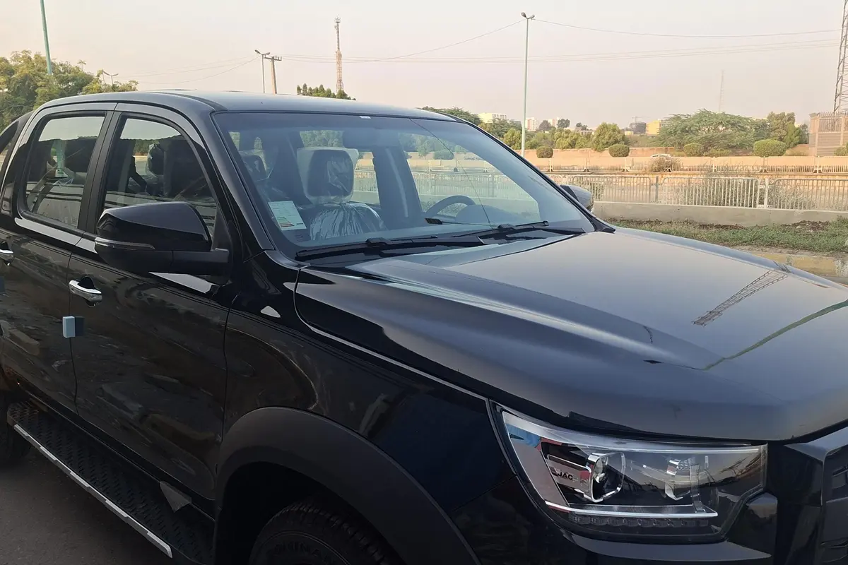 کی ام سی،  T8