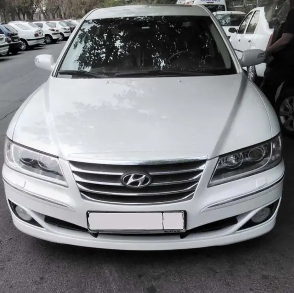 هیوندای، آزرا (گرنجور)