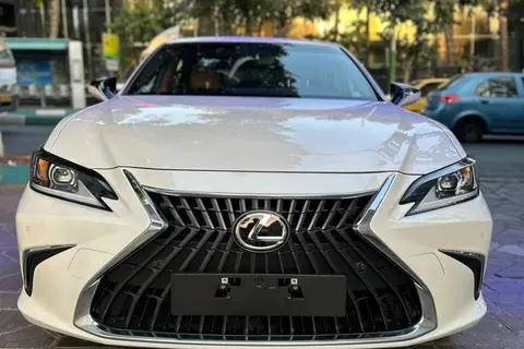 حواله لکسوس، ES هیبرید