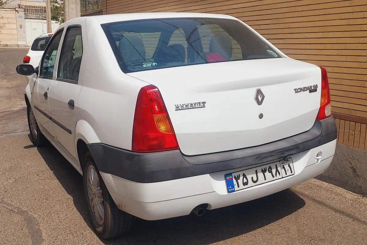 رنو،  تندر 90