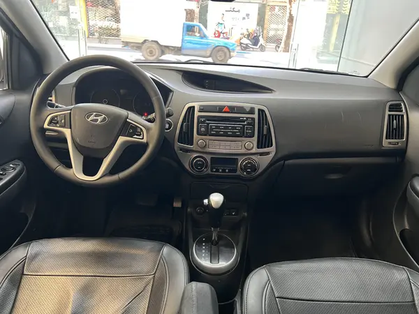 هیوندای، i20