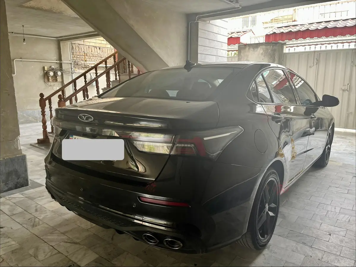 فونیکس،  آریزو 6 جی تی (Z6 GT)