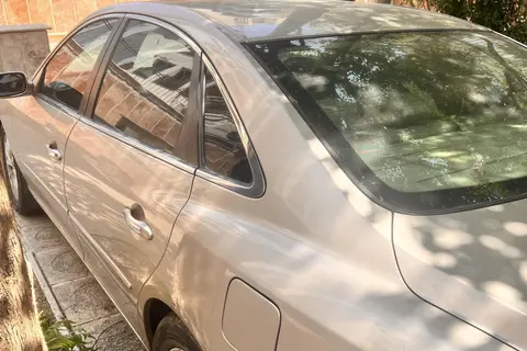 هیوندای، آزرا (گرنجور)