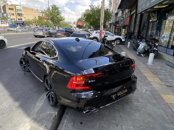 ولوو  S90