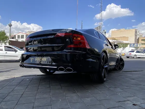 ولوو  S90