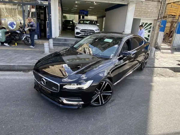 ولوو  S90