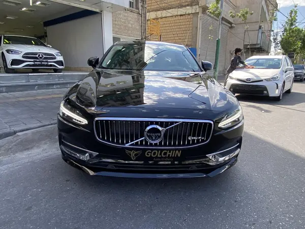ولوو  S90
